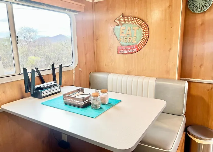 Outlaw Hideaway Campsite
